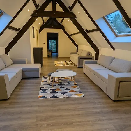 Semesterbostad Les Haies Coulans-sur-Gée